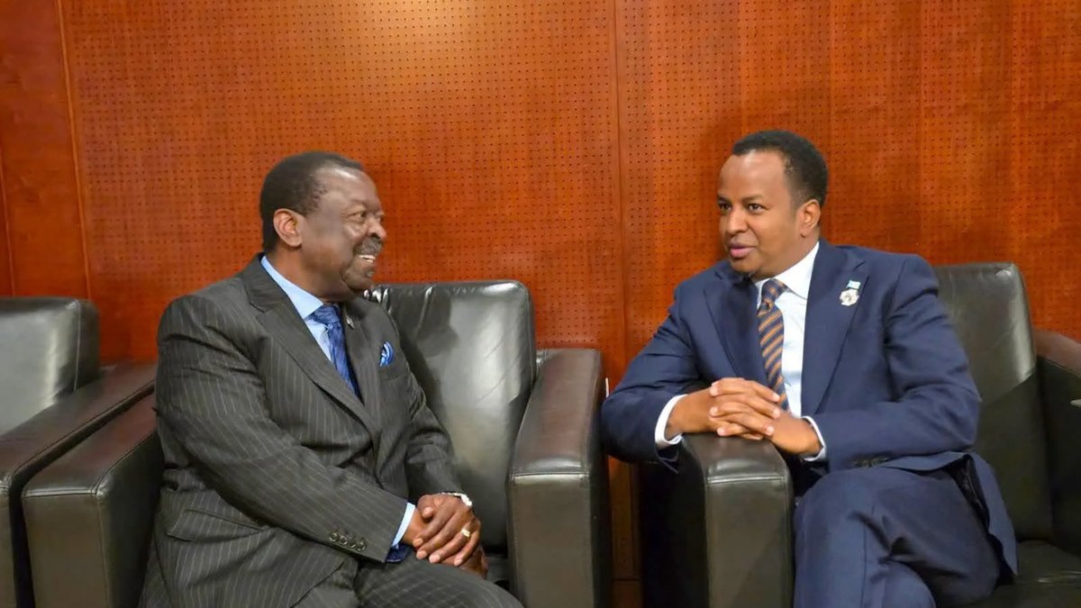Wasiirrada Soomaaliya iyo Kenya oo Addis Ababa ku heshiiyay in la xoojiyo iskaashiga qunsuliyadaha iyo socdaalka shacabka