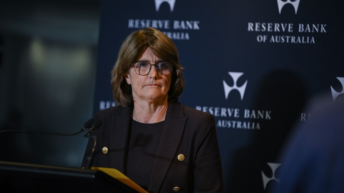 Banka Risaaradda Australia: Khataraha Dhaqaalaha Caalamiga ah ayaa sii kordhaya, halka Dhaqaalaha Gudihiisa uu hooseeyo