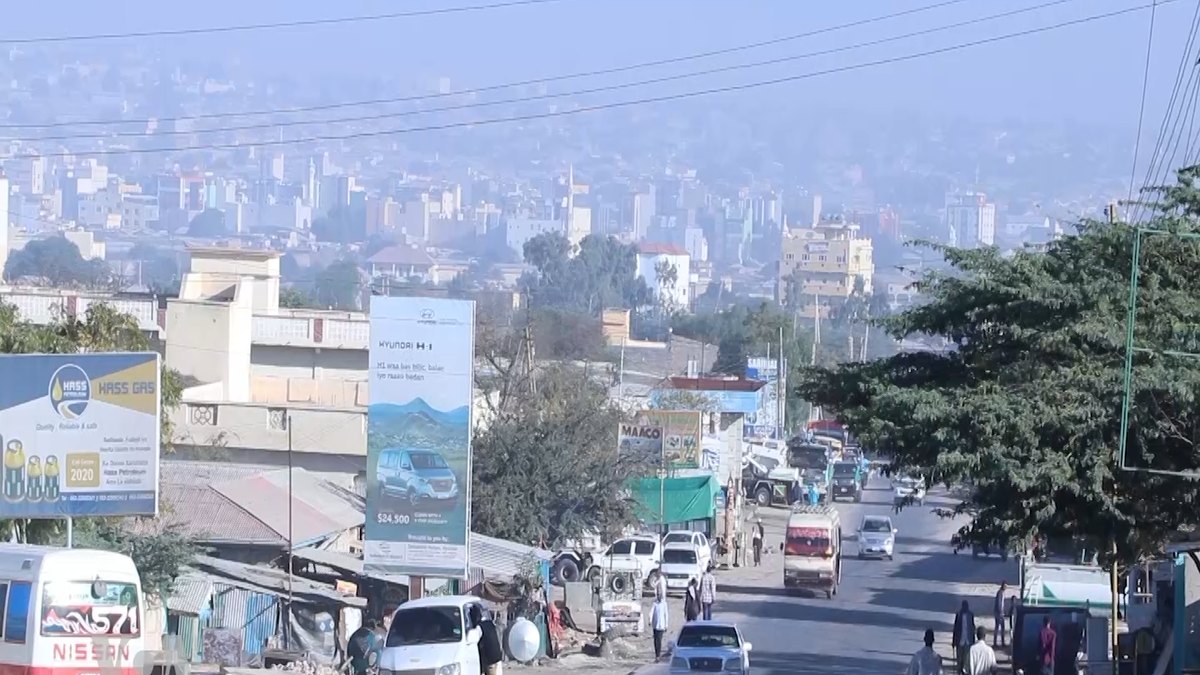 Afar Qof Oo Ku Dhaawacmay Bambo-Gacmeed Si Kama' Ah Ugu Qaraxday Hargeysa