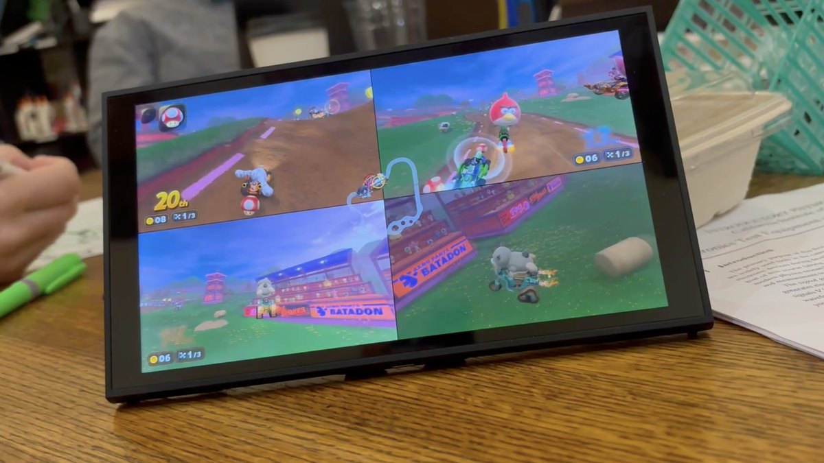 Switch 2 oo la jebiyey iyadoo la adeegsanayo ciyaar duug ah iyo AI