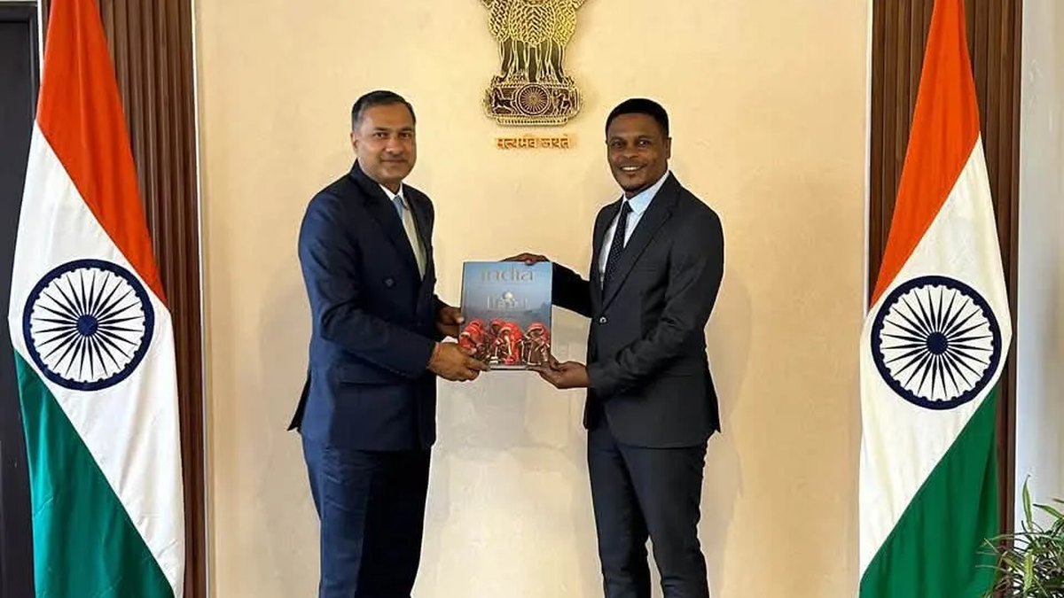 Soomaaliya iyo Hindiya oo wada-hadallo cusub ku yeeshay xoojinta iskaashiga warbaahinta iyo dhaqanka