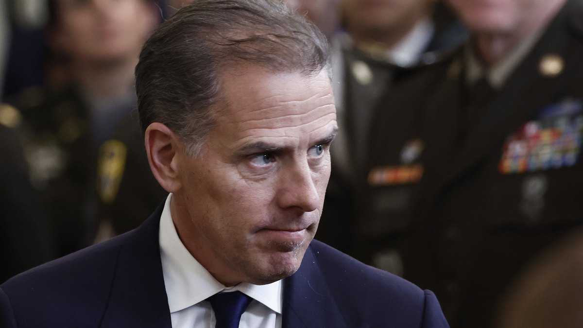 Maraykanka: Laba shaqaale hore oo FBI-da ah lagu eedeeyay inay Beecda uga been sheegeen baaritaannada Hunter Biden