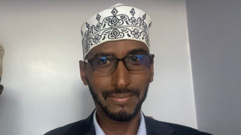 Sii-hayaha safiirka Soomaaliya ee Uganda oo ka warbixiyay xaaladda Jaaliyadda