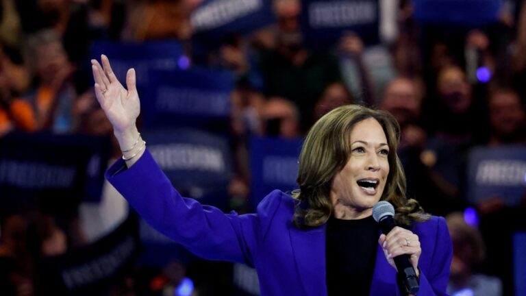 Maxay Kamala Harris kaga hadli doontaa khudbaddeeda?