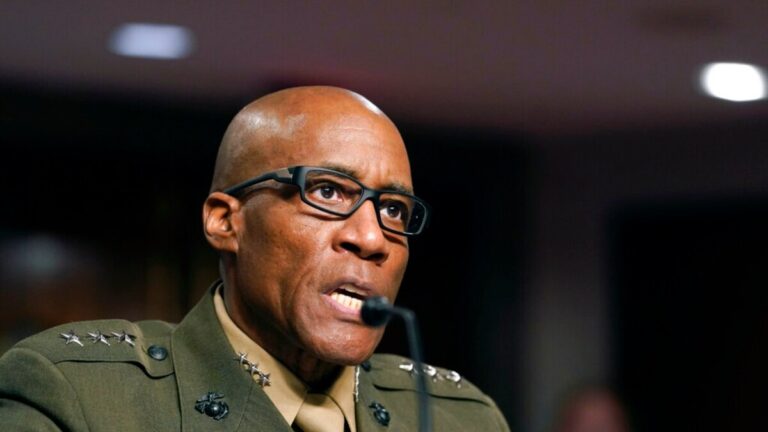 Wareysi: Taliyaha AFRICOM oo ka hadlay dagaalka Al-Shabaab