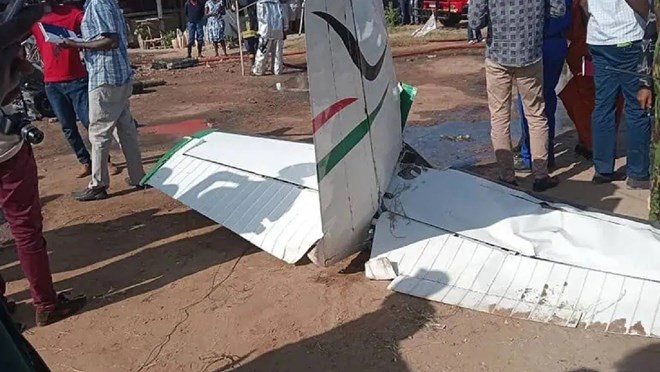 At least 3 killed on ground as light aircraft crash-lands in coastal Kenya