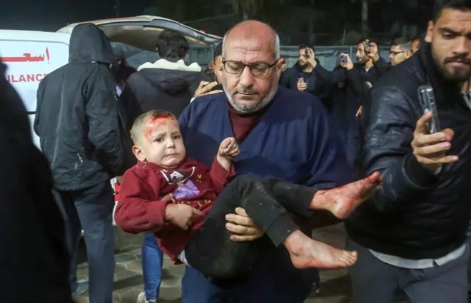 Israeli attacks kill at least 80 in Gaza after ceasefire deal announced
