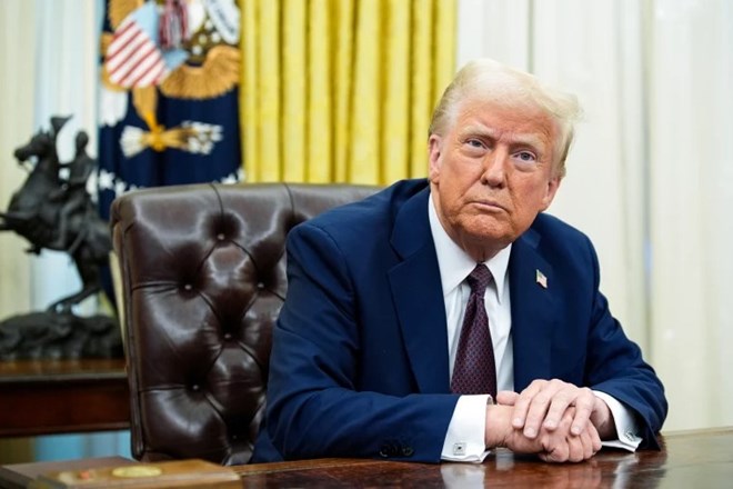 Federal judge temporarily blocks Trump administration freeze on federal grants and loans
