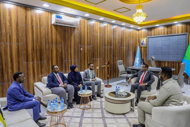Somali Electoral Commission meets Hirshabelle President to advance one-person, one-vote elections