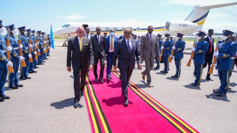 Waa maxay ujeedka socdaalka Xasan Sheekh ee dalalka Bariga Afrika?