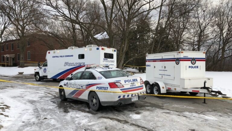 Canada: Caqabado shaqo oo haysta dadka xabsiyada kasoo baxa