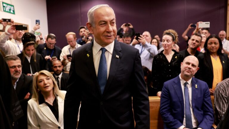 Netanyahu oo maxkamad loo soo taagay musuq-maasuq