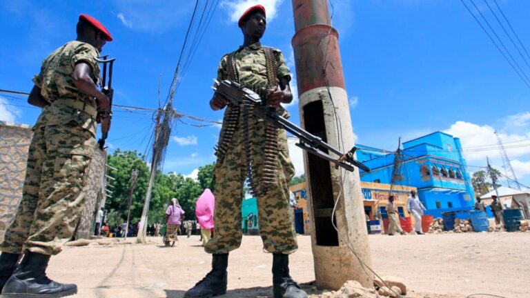 Isbaarooyinka oo la billaabay in laga qaado Beledweyne