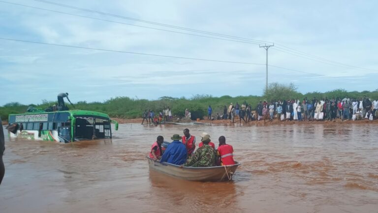 43 qof oo lagu la’yahay doon ku qarriqantay meel u dhaw Garisa