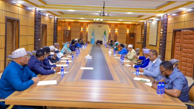 Xildhibaanada federaalka ee matala Jubaland oo bayaan soo saaray