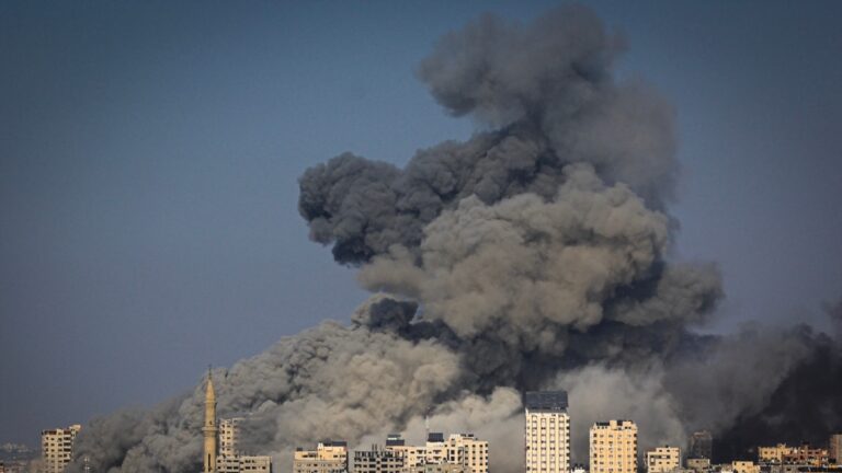 Gaza: Israel oo Falastiiniyiin kale duqeymo ku dishay
