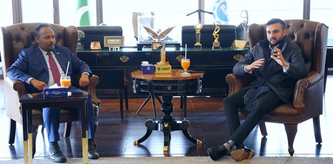 Somalia’s envoy, UMT president discuss ways to boost educational ties
