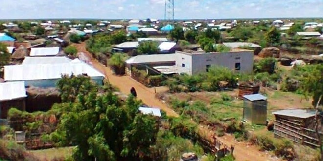 Intense clan fighting erupts in Luuq, Somalia, as rival militias clash