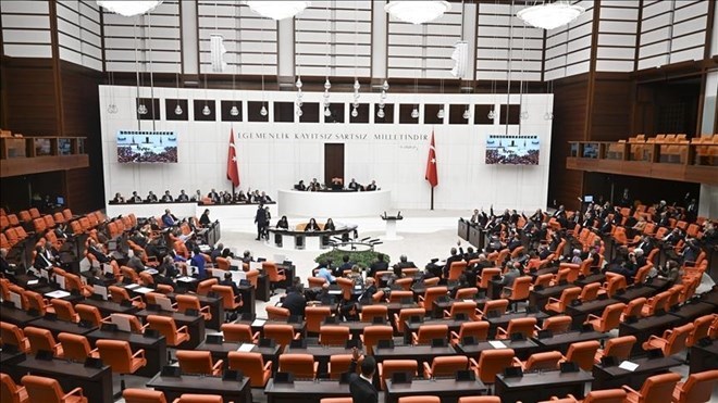 Turkish Parliament approves extension of naval mission in Gulf of Aden and Somali waters
