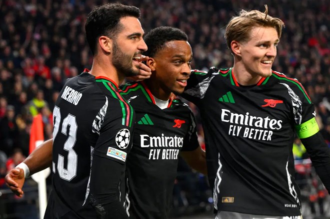 Rampant Arsenal scores seven goals to hand PSV record defeat in Eindhoven