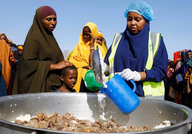 Extra 1 million people could be engulfed in Somalia hunger crisis, WFP says