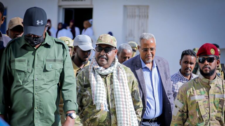 Deni oo ka hadlay wajiga saddexaad ee dagaalka Daacish