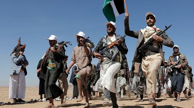 Trump takes swipe at Biden, says US will support Somalia against Houthis