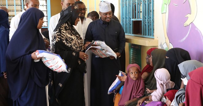 Mandera residents benefit from free Mosquito nets