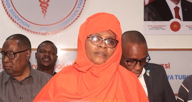 Minister Suusow rejects poisoning rumors after Sheegow’s death in custody