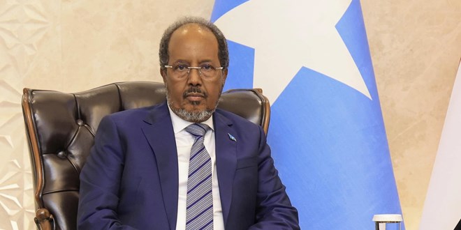 Sabti, May 17, 2025-Madaxweynaha Soomaaliya oo maanta ka qeyb galaya Shirka Madaxda Ururka Jaamacadda Carabta ee ka furmaya Iraq