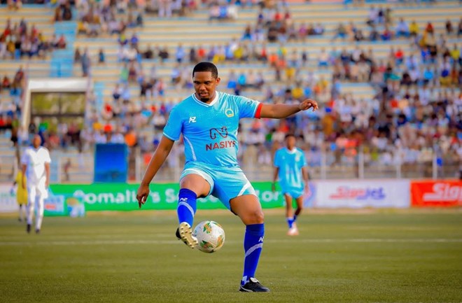 African football legends light up Mogadishu in historic peace match