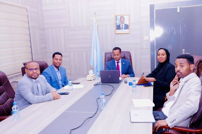 Somalia’s foreign minister chairs virtual meeting with ambassadors to align diplomatic strategy