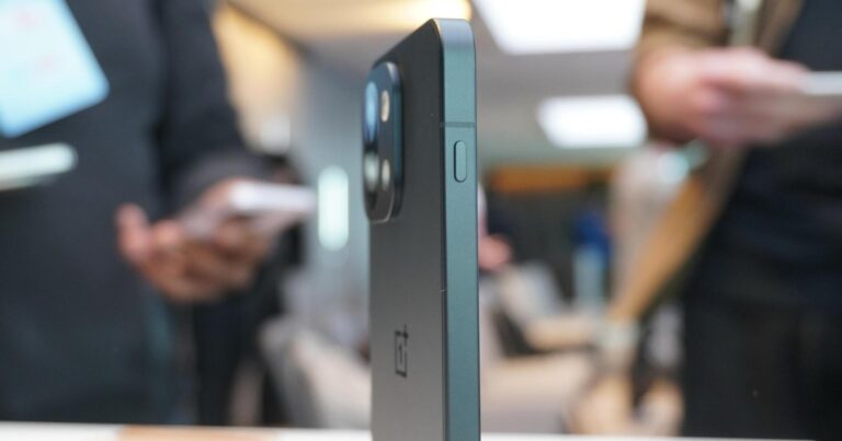 Having used the OnePlus 13s, this is what Apple needs to pay attention to
