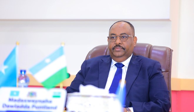 Deni blames ISIS in Somalia for draining Puntland’s economy, wiring millions abroad