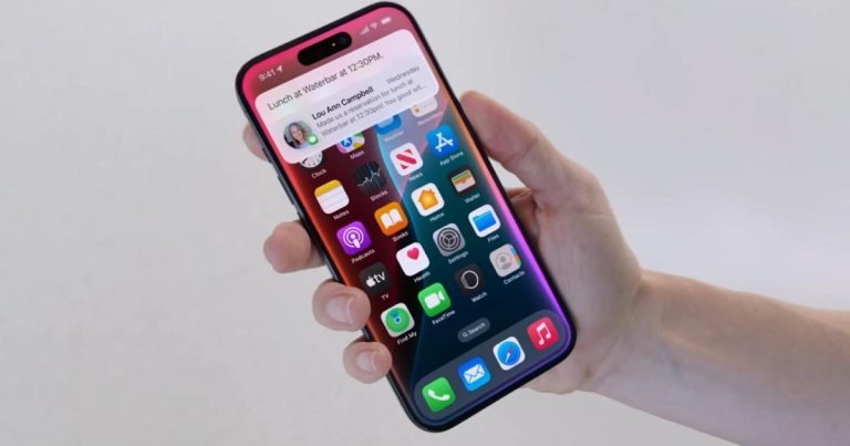 Apple readies the foundations to replace Siri as the default assistant on iPhones
