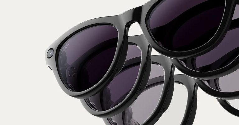 Smart glasses were already creepy, now they’re helping people cheat