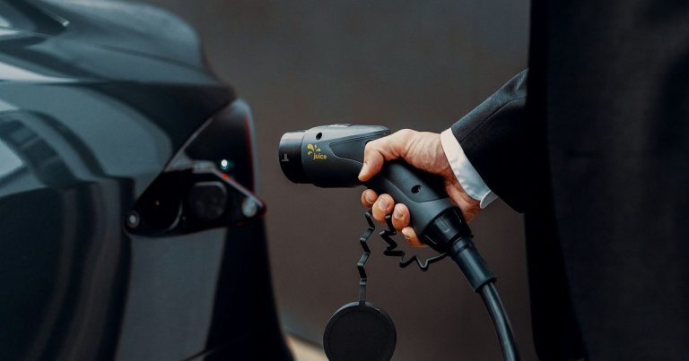 EV batteries just need some AI top-up nudge, and they get a big 23% life boost, finds research