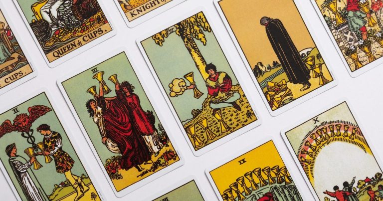 Tarot card readers are using ChatGPT for divinations, I am utterly surprised at this AI pivot