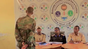 Puntland oo maxkamad keentay sarkaal laaluush qaatay & askari ka diidey.